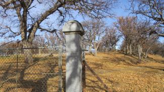 entrance to the cemetery
